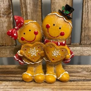 Gingerbread figurines